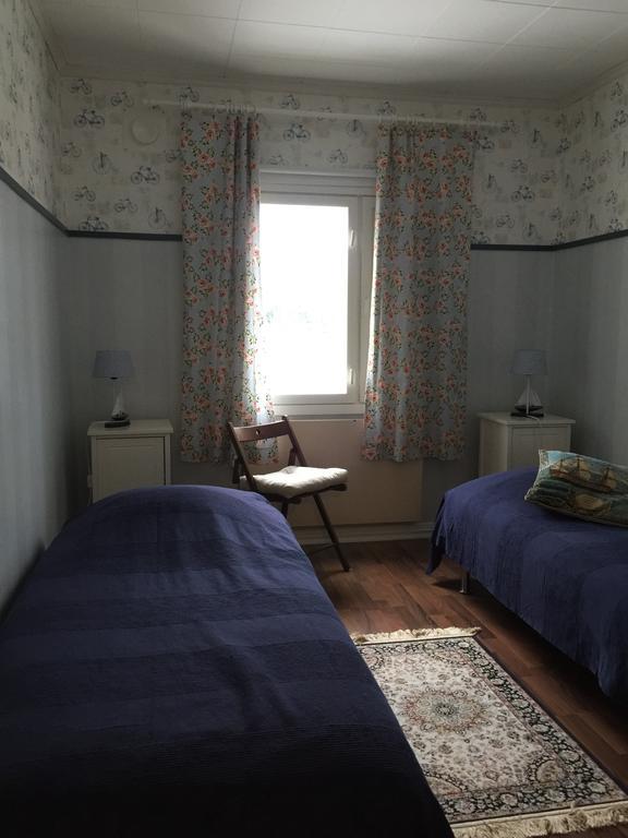 Box Bed & Breakfast Bagian luar foto