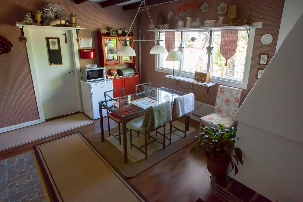 Box Bed & Breakfast Bagian luar foto